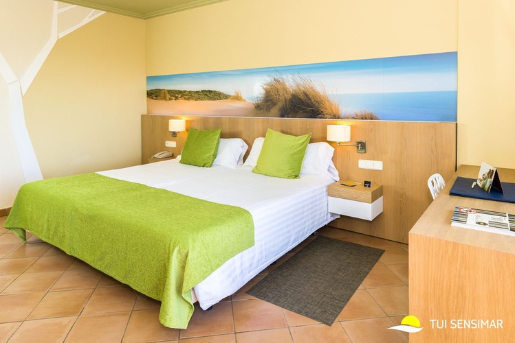 Doppelzimmer TUI BLUE ISLA CRISTINA PALACE Hotel Isla Cristina, Huelva, Spanien