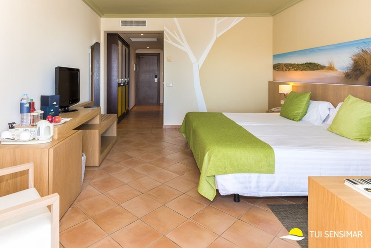 Doppelzimmer TUI BLUE ISLA CRISTINA PALACE Hotel Isla Cristina, Huelva, Spanien