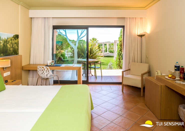 Premium-standarddoppelzimmer tui blue isla cristina palace hotel isla cristina, huelva, spanien Premium-standarddoppelzimmer tui blue isla cristina palace hotel isla cristina, huelva, spanien
