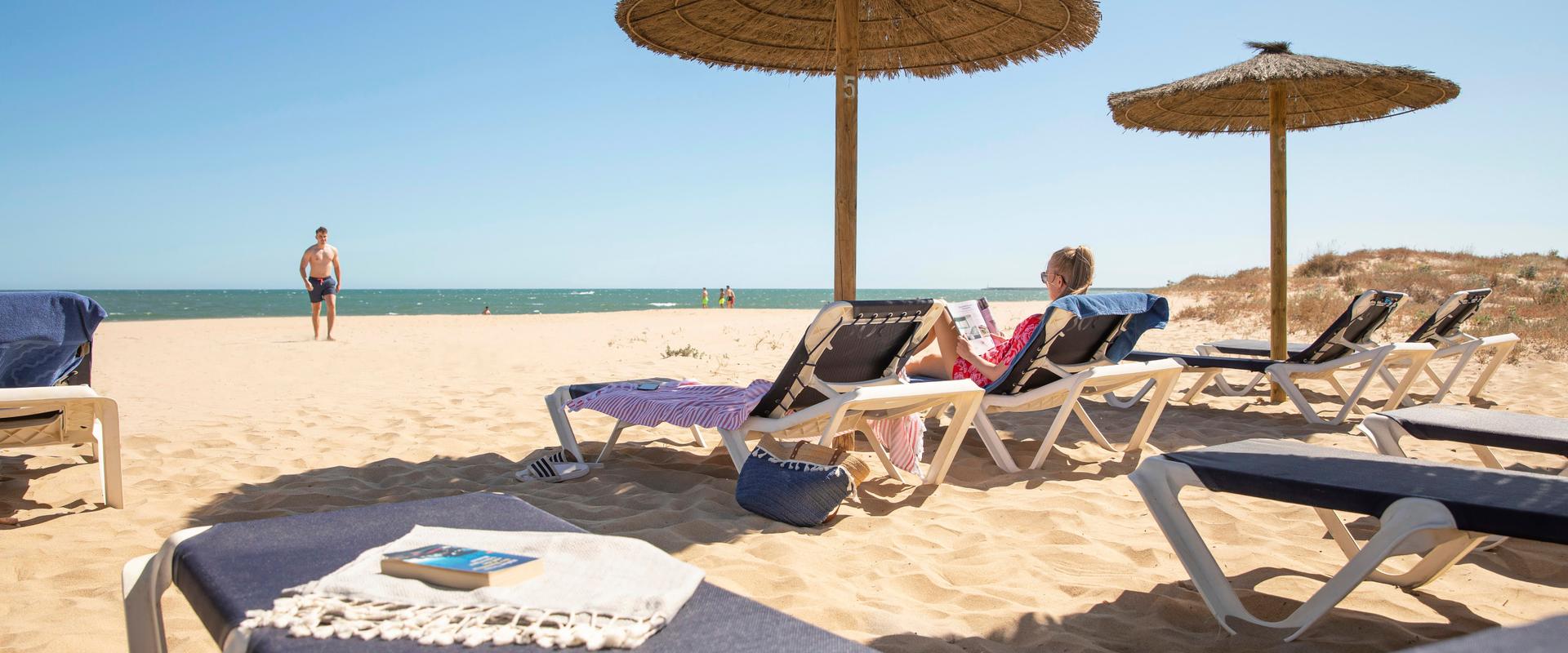 RÄUME, UM DAS SONNENLICHT ZU GENIESSEN TUI BLUE ISLA CRISTINA PALACE Hotel Isla Cristina, Huelva, Spanien RÄUME, UM DAS SONNENLICHT ZU GENIESSEN TUI BLUE ISLA CRISTINA PALACE Hotel Isla Cristina, Huelva, Spanien